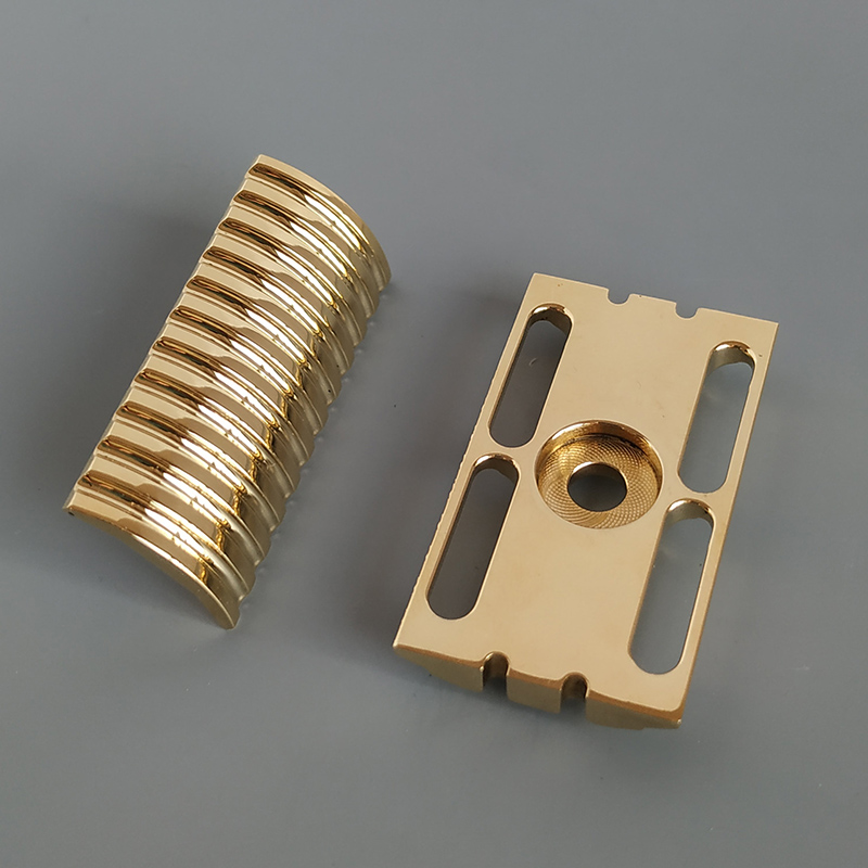 Dscosmetic D8 真鍮/チタン/316ステンレス鋼 - Safety Razor Handle のレビューと価格